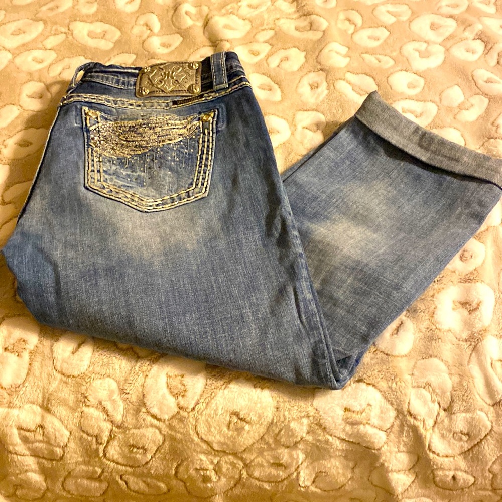 Like new miss me capris!